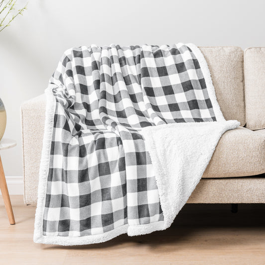 Checkered Sherpa Fleece Blanket