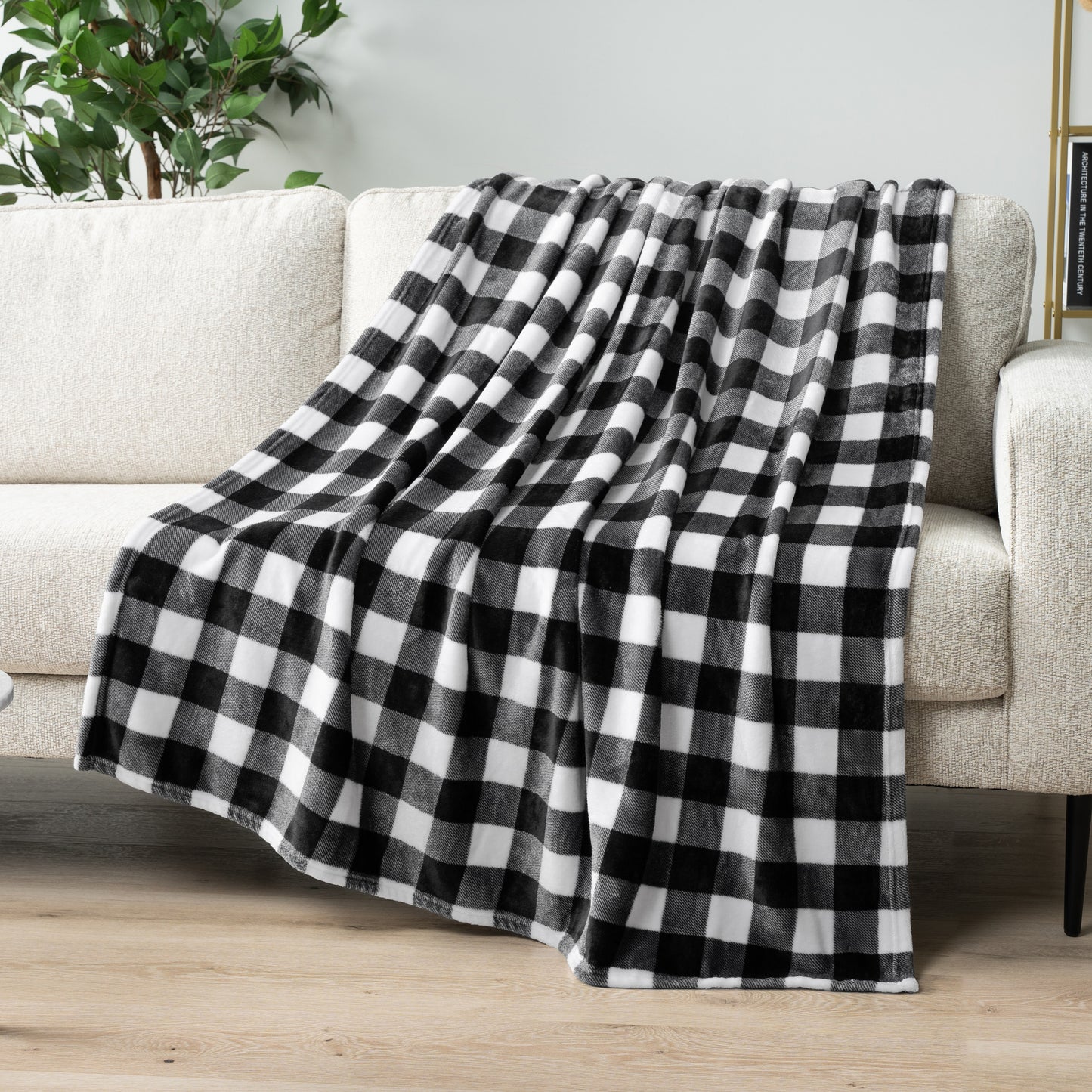 Checkered Fleece Blanket