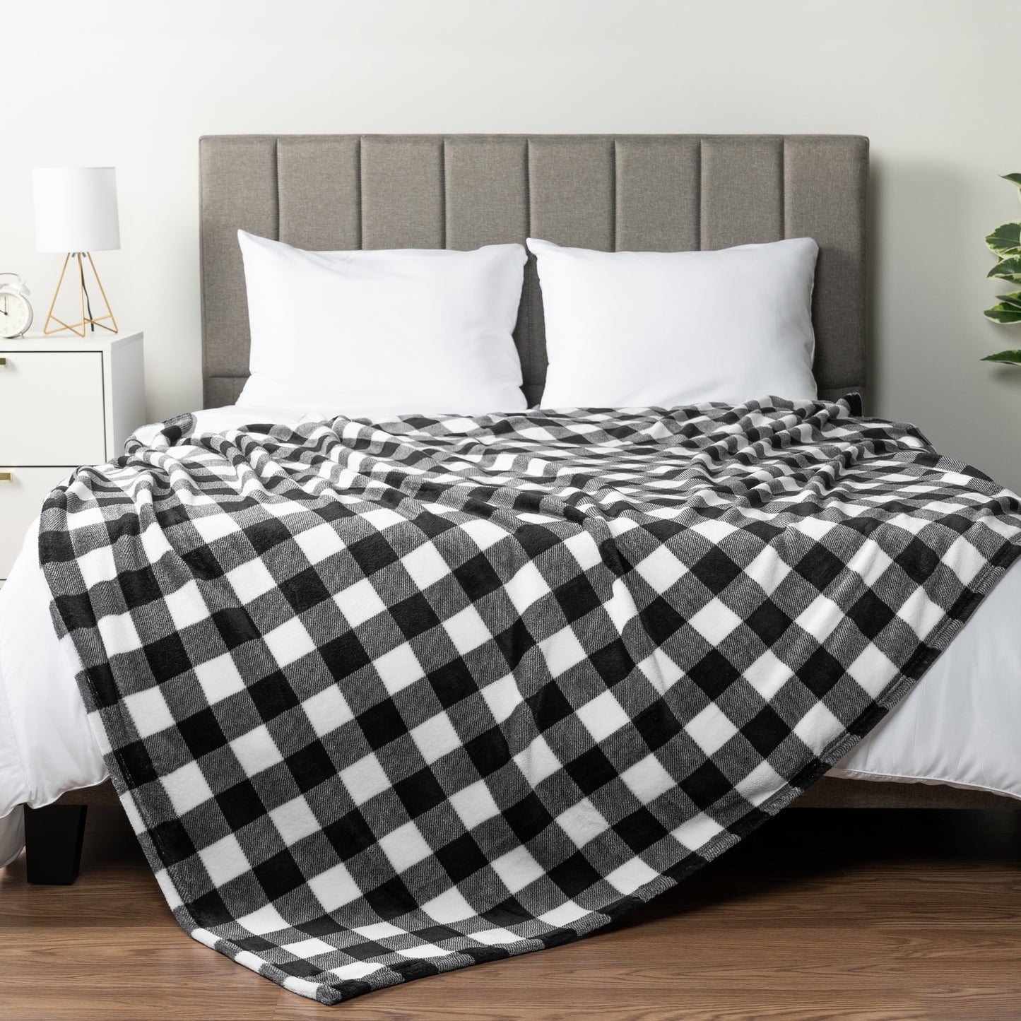 Checkered Fleece Blanket