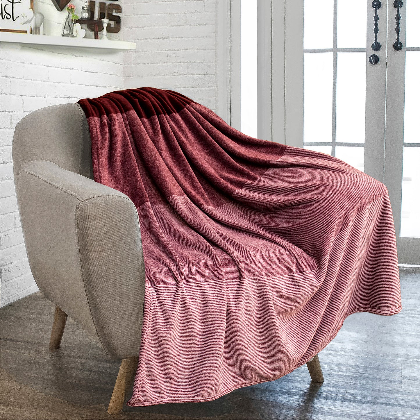 Gradient Ombre Fleece Blanket