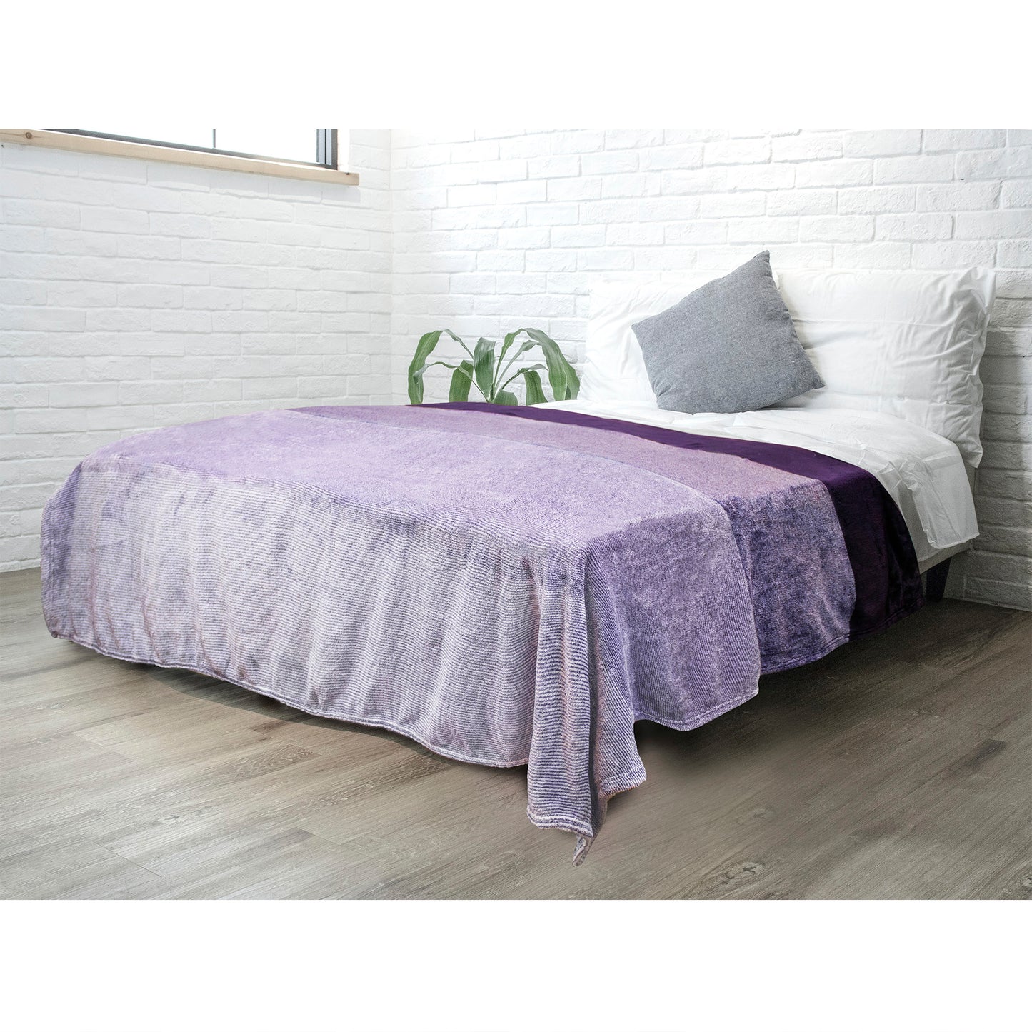 Gradient Ombre Fleece Blanket