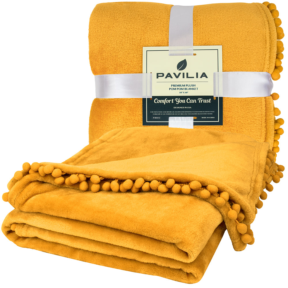 Pom Pom Fringe Throw Blanket