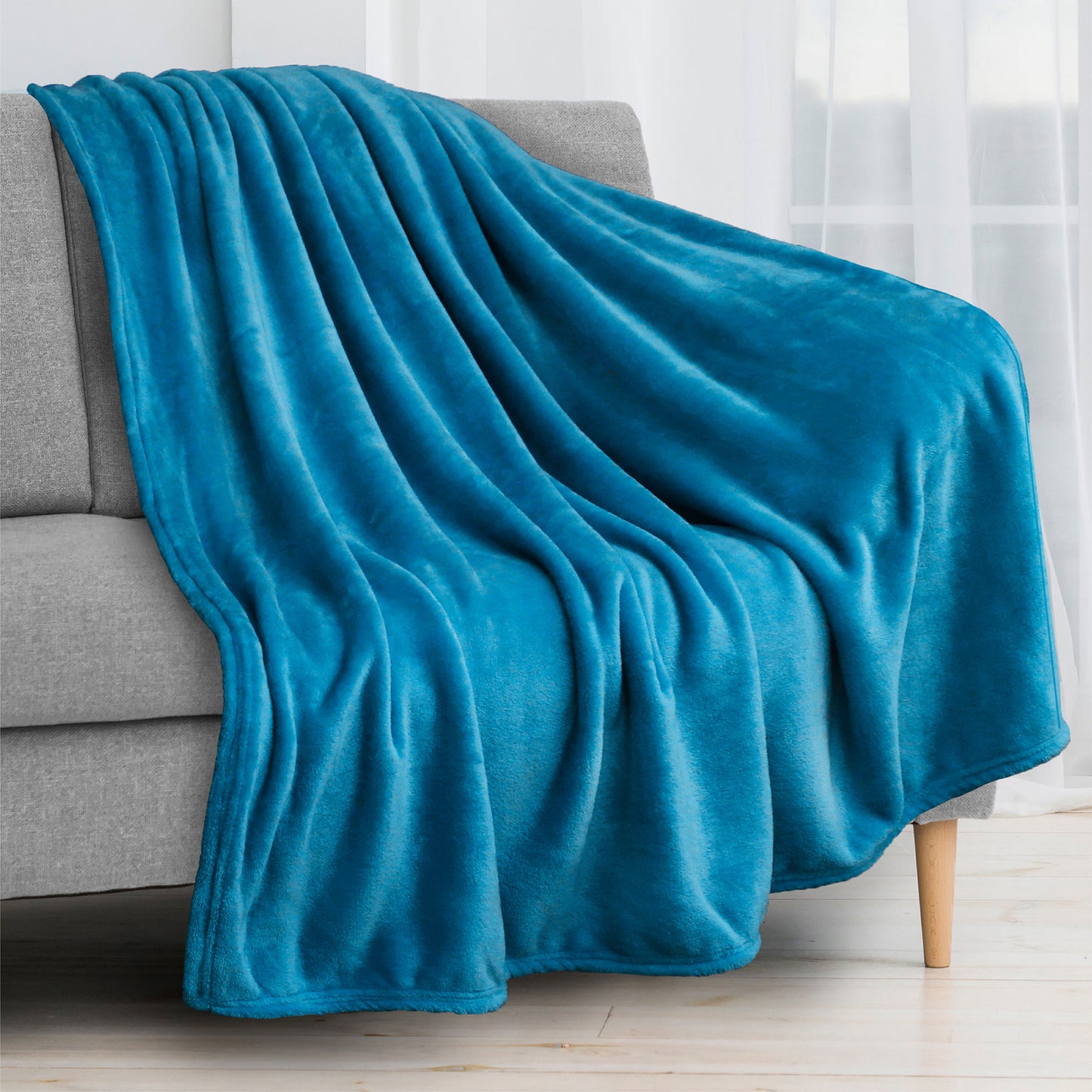 Classic Fleece Throw Blanket