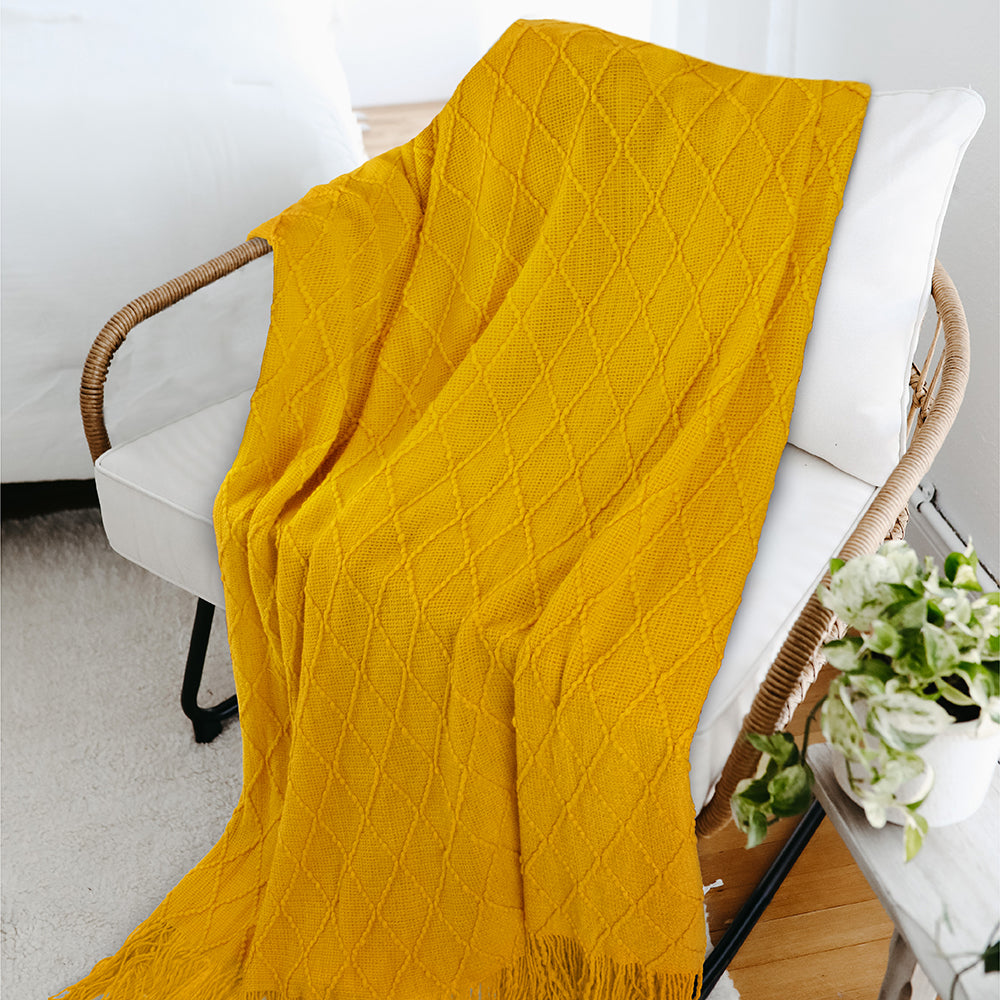 Diamond Knit Textured Fringe Throw Blanket