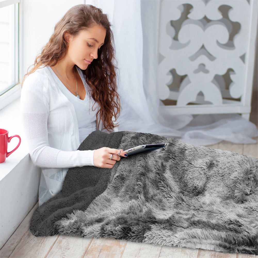 Faux Fur Sherpa Throw Blanket