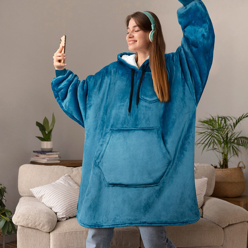Chest Pocket Sherpa Hoodie Blanket - Kangaroo Pocket (Regular / Long)