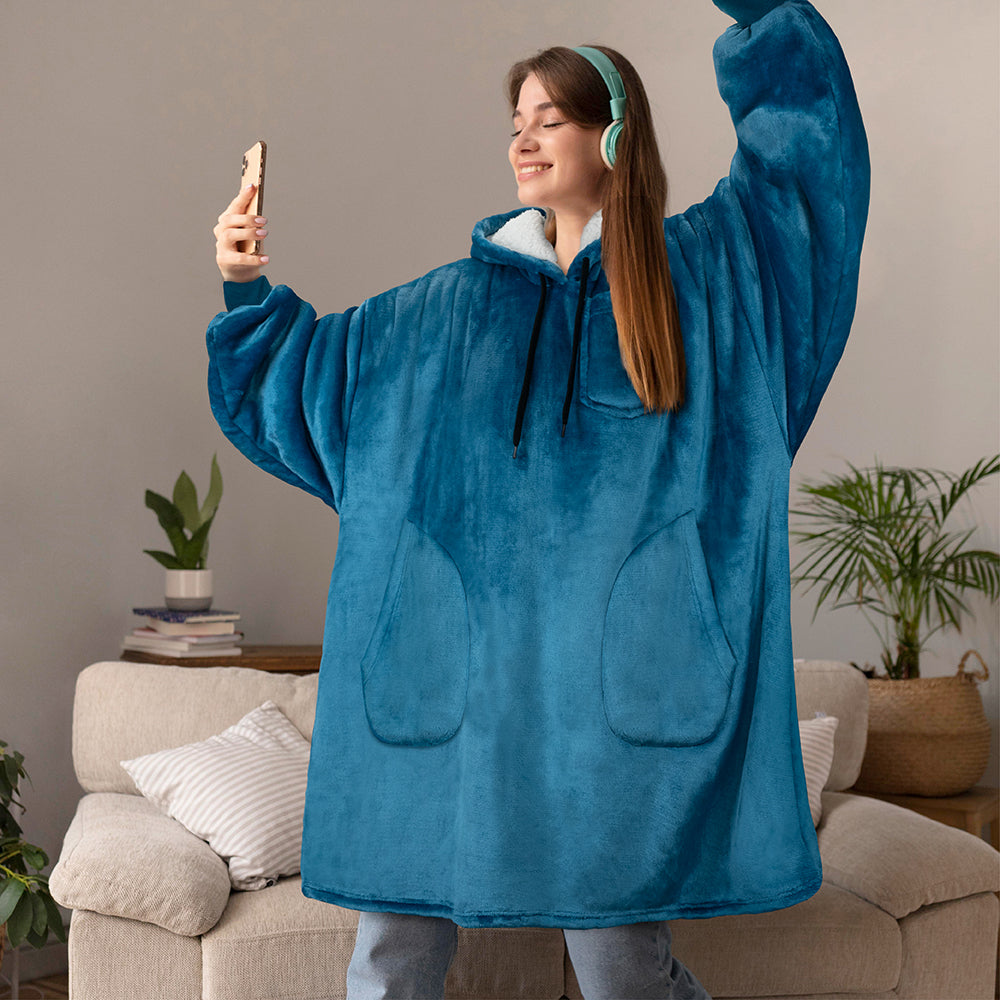 Chest Pocket Sherpa Hoodie Blanket - Patch Pocket (Regular / Long)