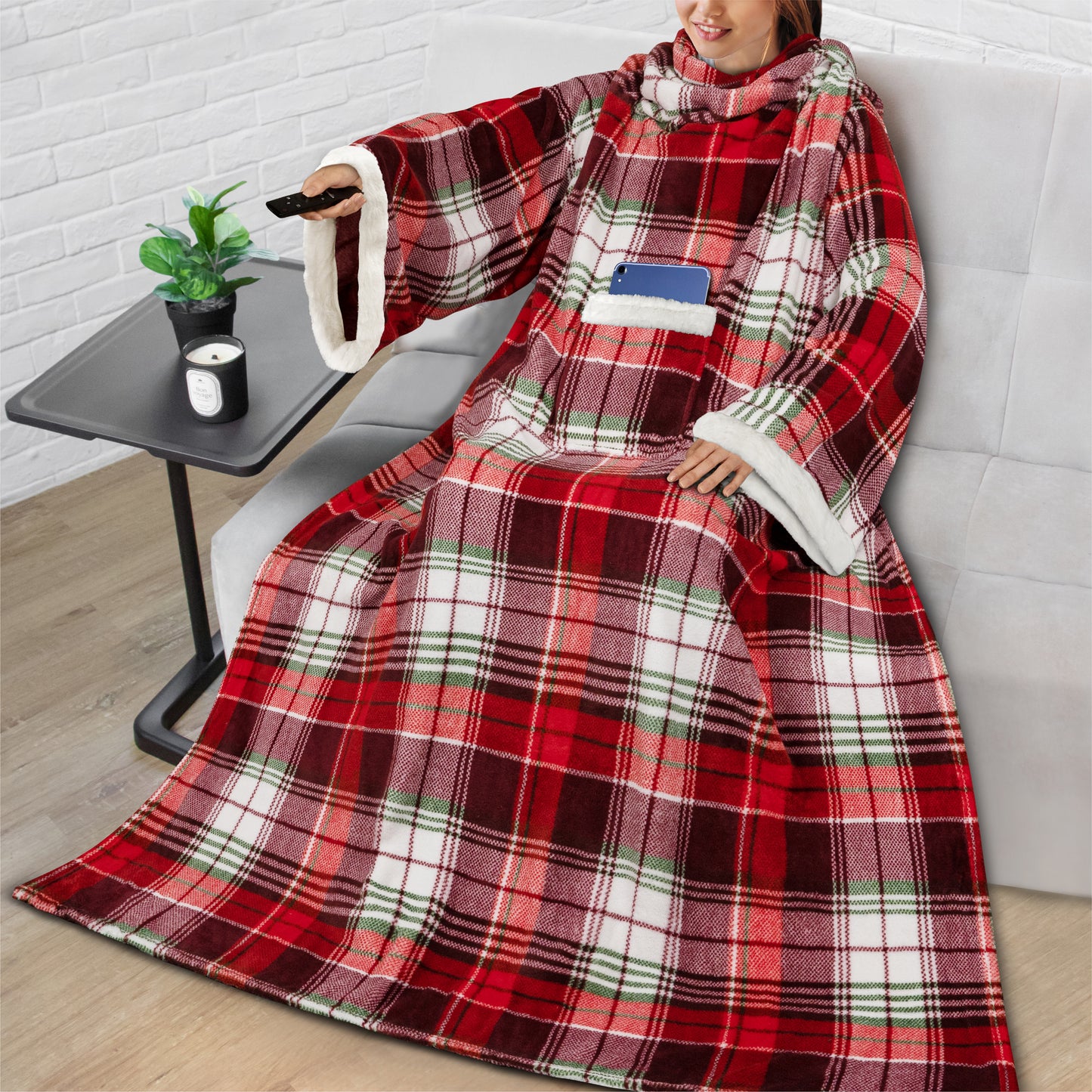 Blanket with Sleeves - Sherpa Trims