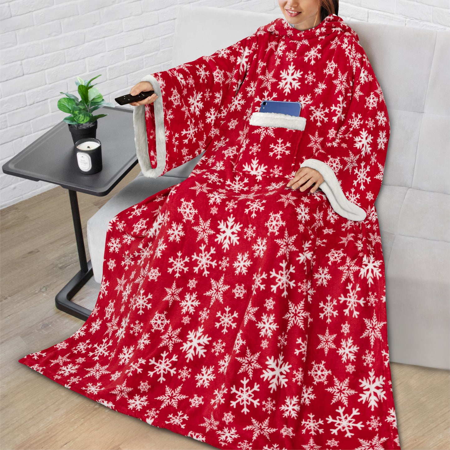 Blanket with Sleeves - Sherpa Trims