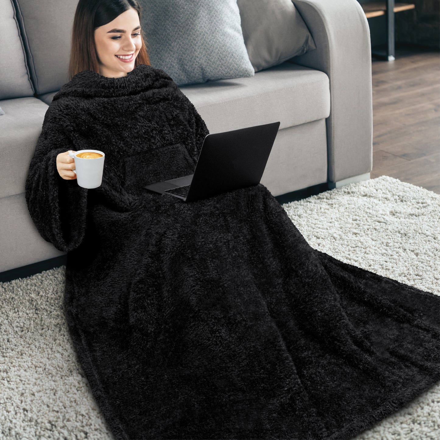 Sherpa Fluffy Blanket with Sleeves