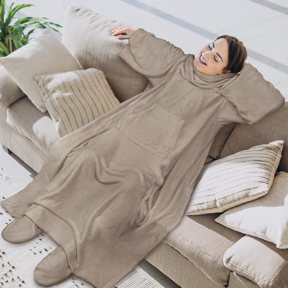 Blanket with Sleeves - Foot Pockets