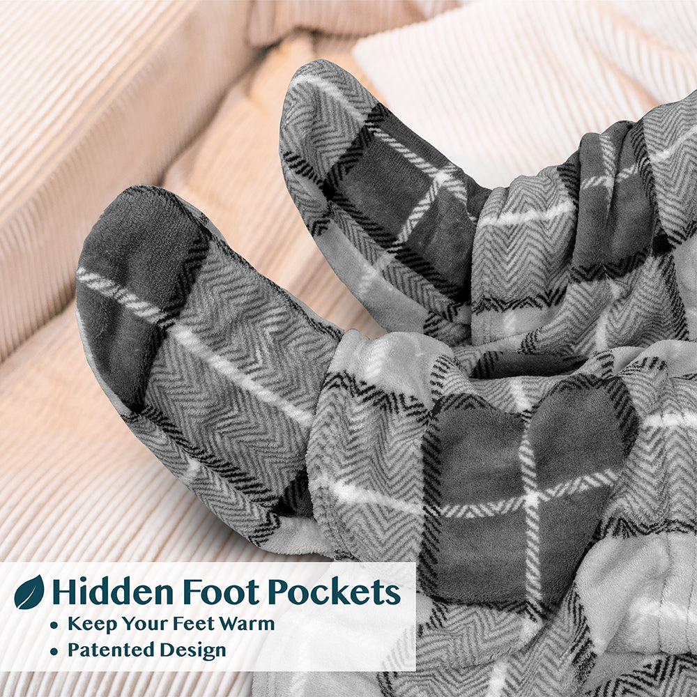 Blanket with Sleeves - Foot Pockets
