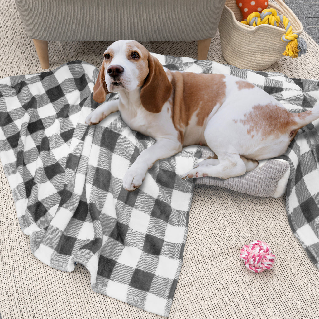 Checkered Fleece Blanket