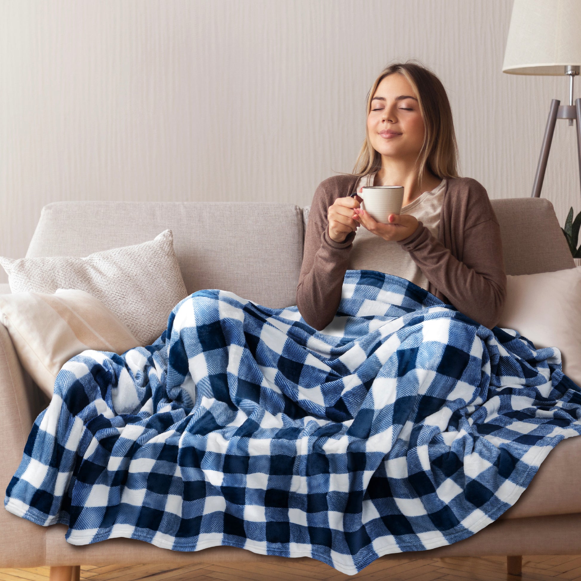 Checkered Fleece Blanket