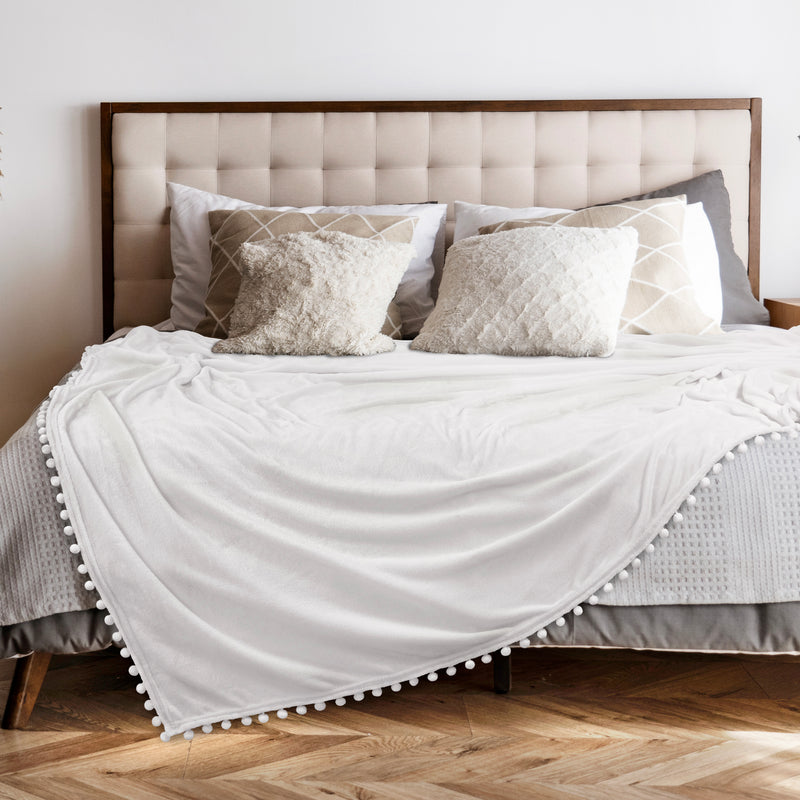 Pom Pom Fringe Throw Blanket
