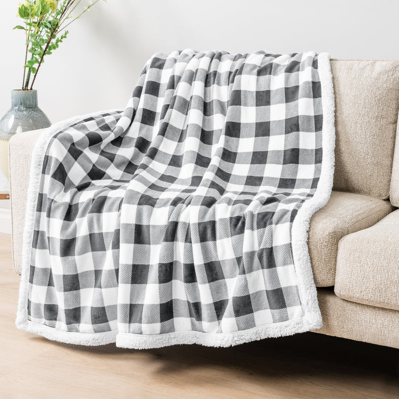 Checkered Sherpa Fleece Blanket