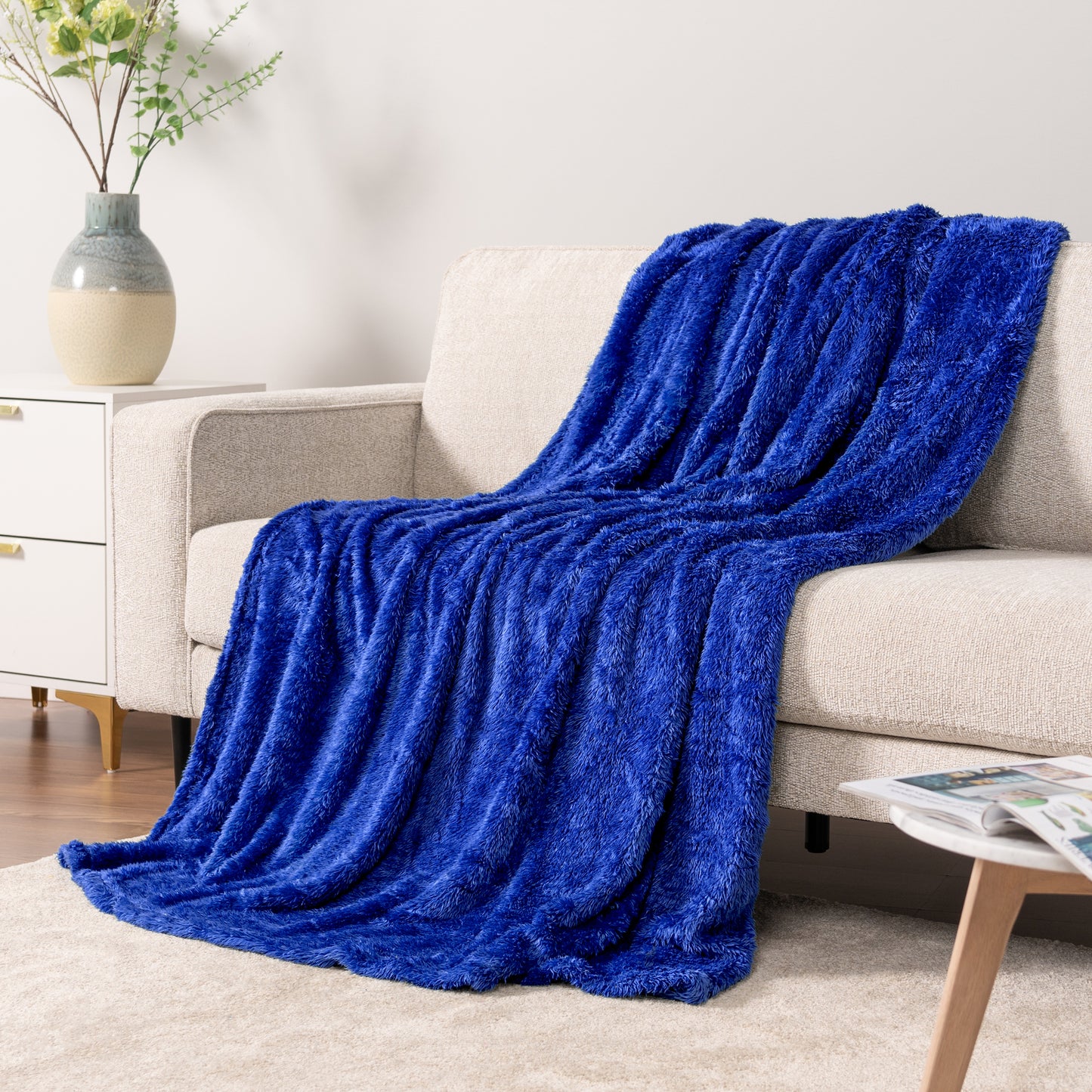 Plush Shaggy Sherpa Blanket