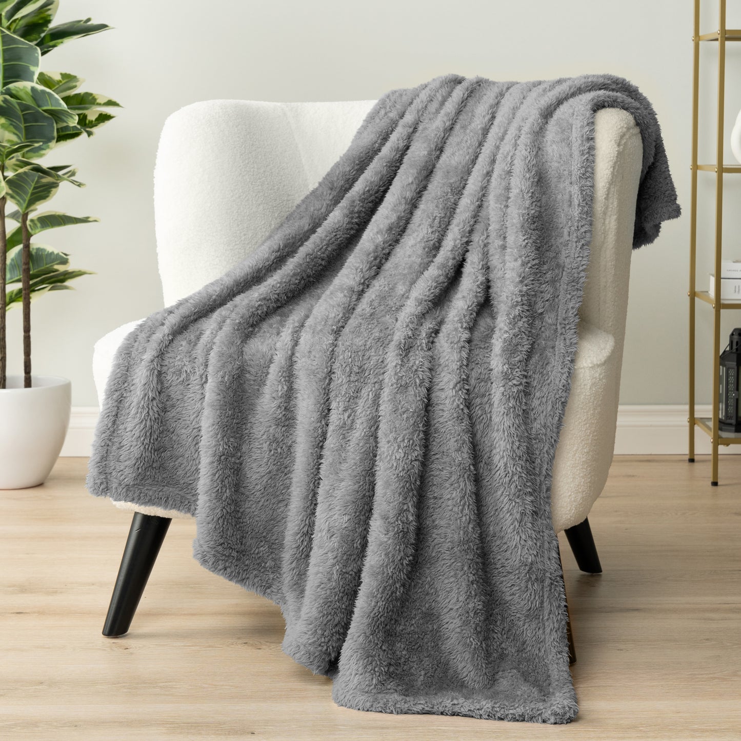Plush Shaggy Sherpa Blanket