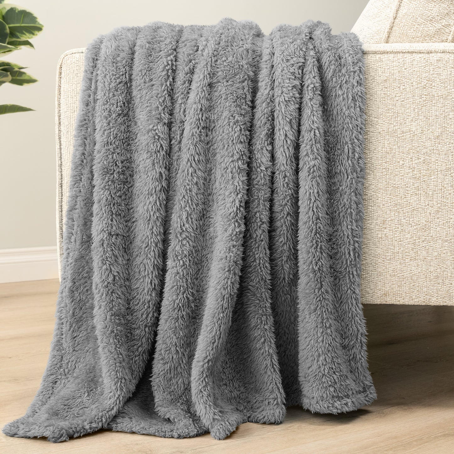 Plush Shaggy Sherpa Blanket