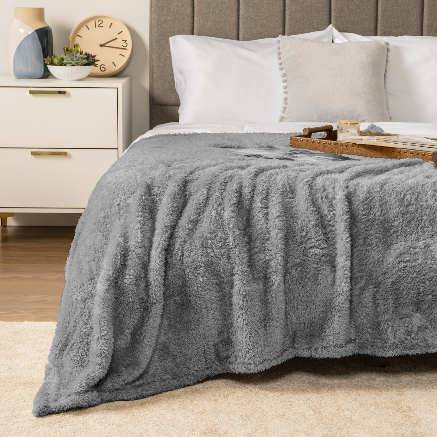 Plush Shaggy Sherpa Blanket