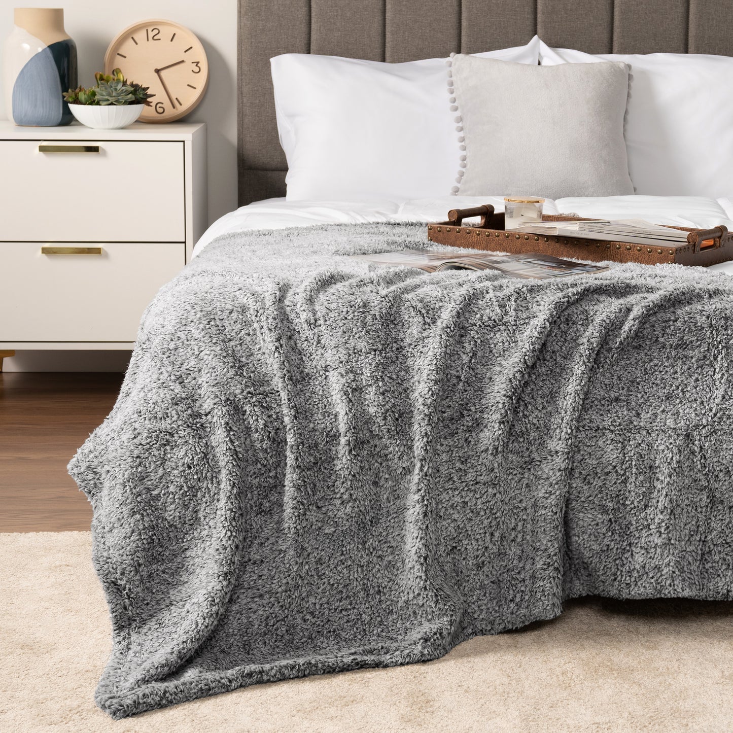 Plush Shaggy Sherpa Blanket