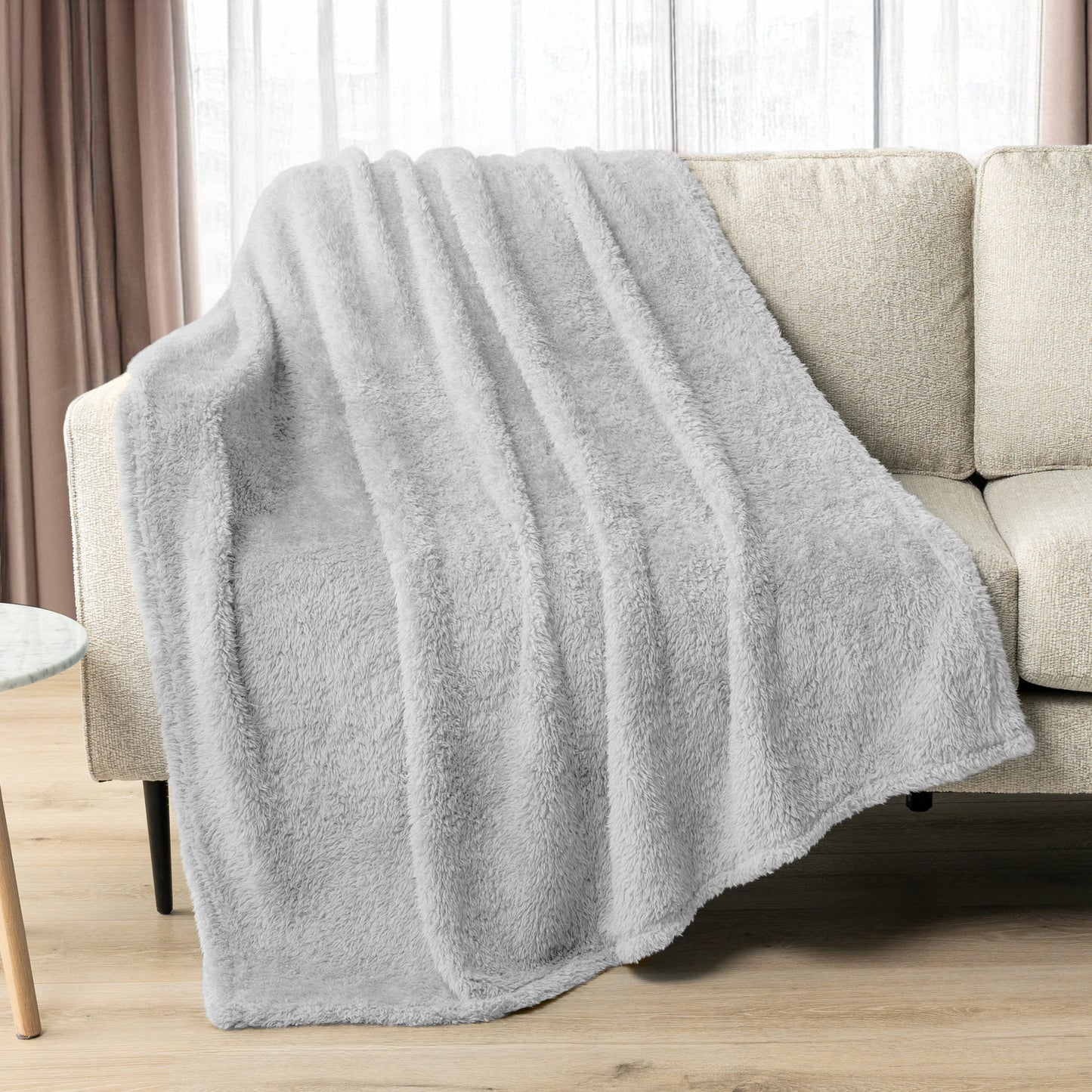 Plush Shaggy Sherpa Blanket