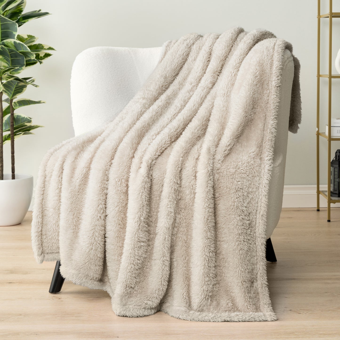 Plush Shaggy Sherpa Blanket