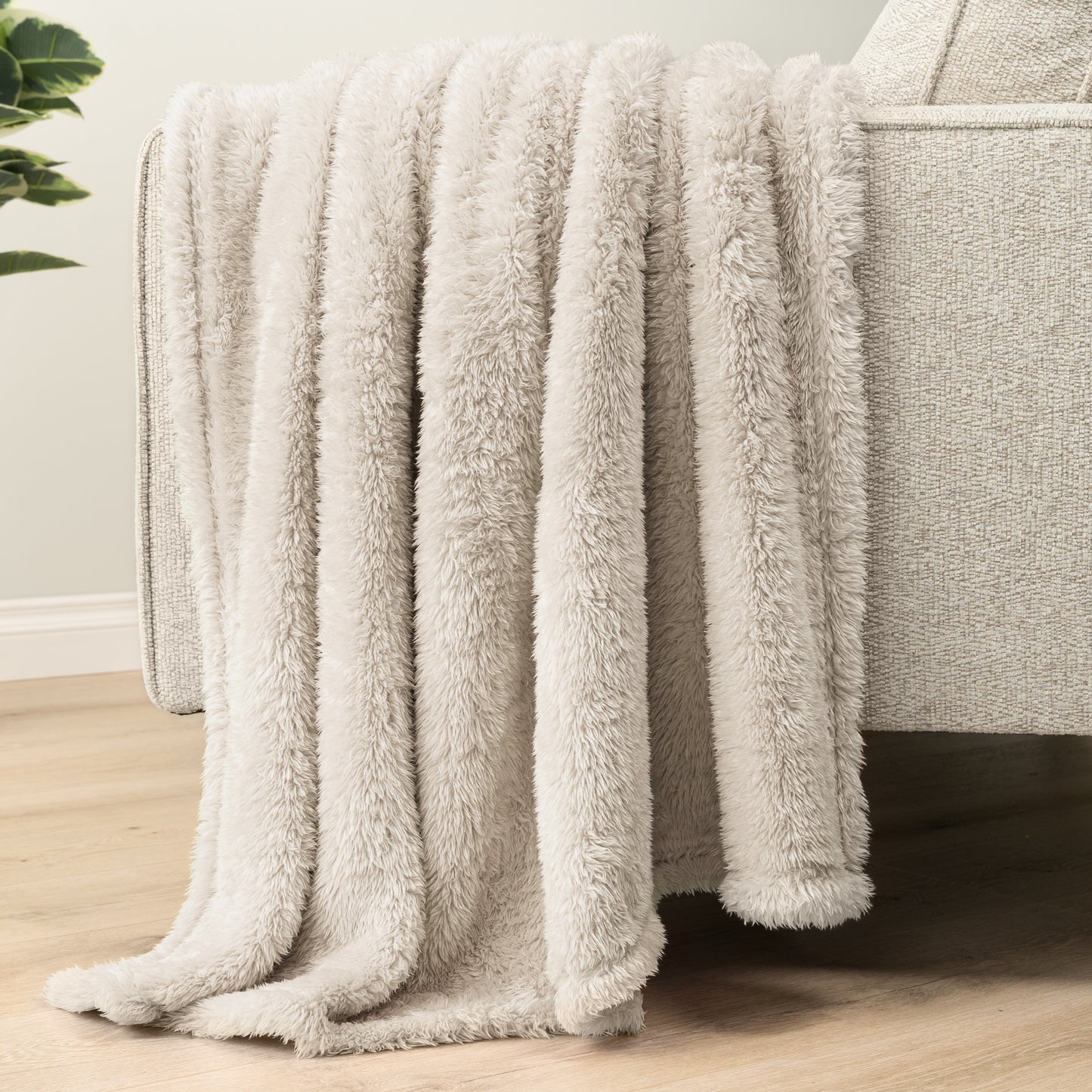 Plush Shaggy Sherpa Blanket