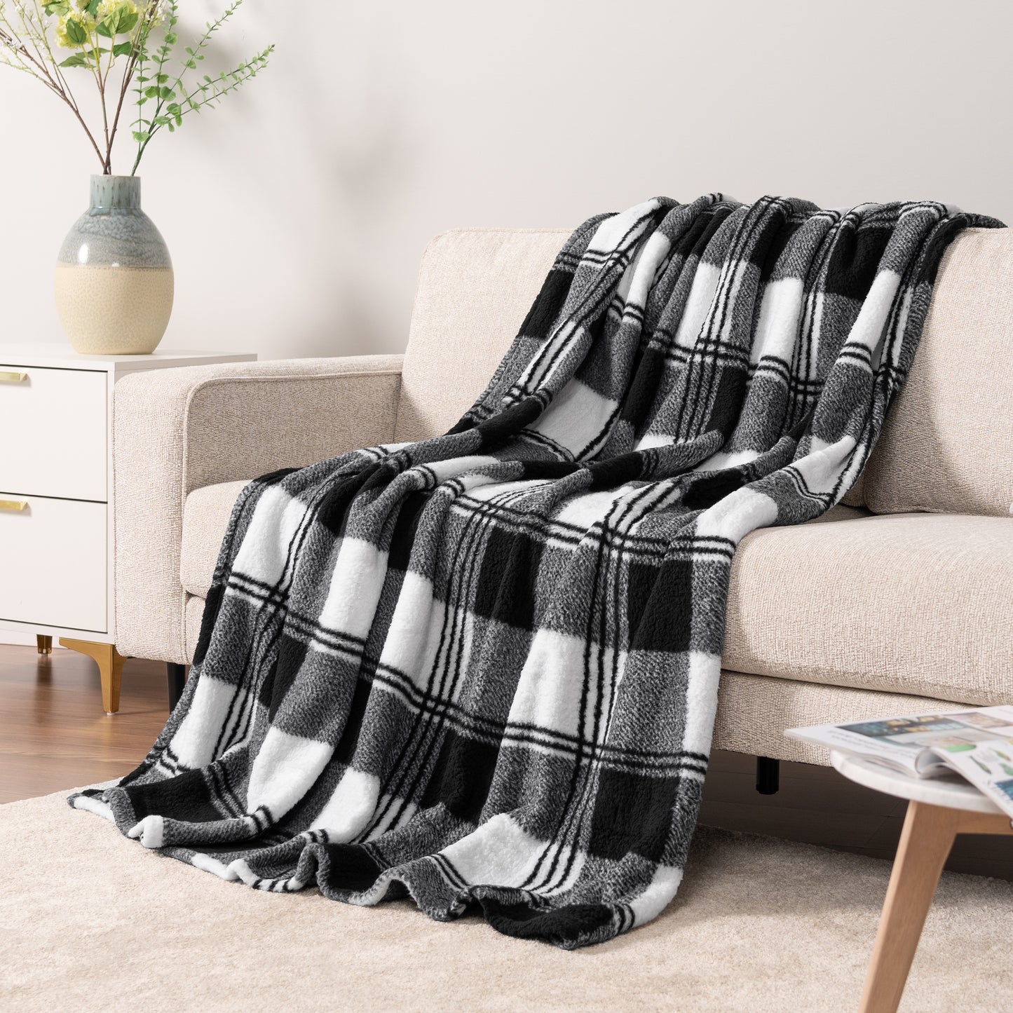 Plush Shaggy Sherpa Blanket