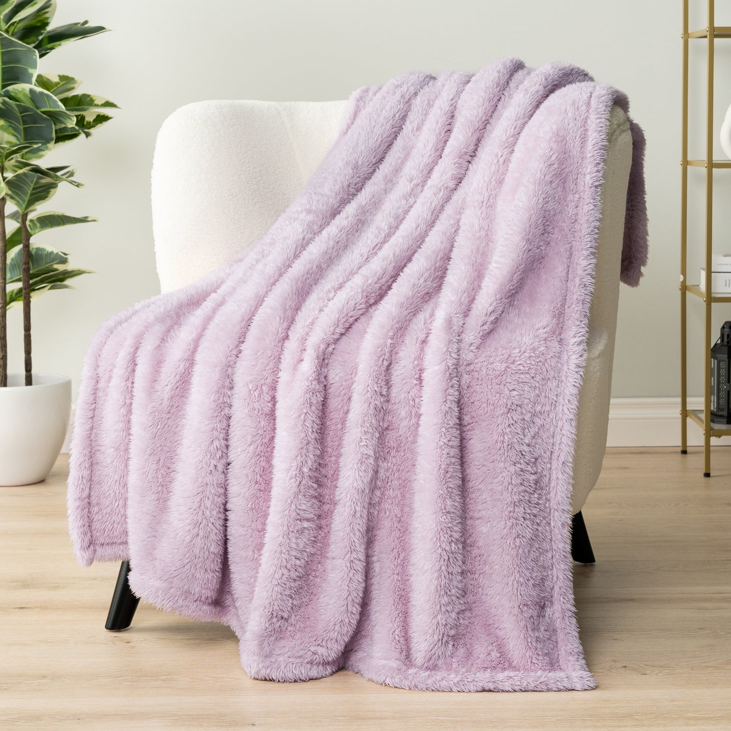 Plush Shaggy Sherpa Blanket