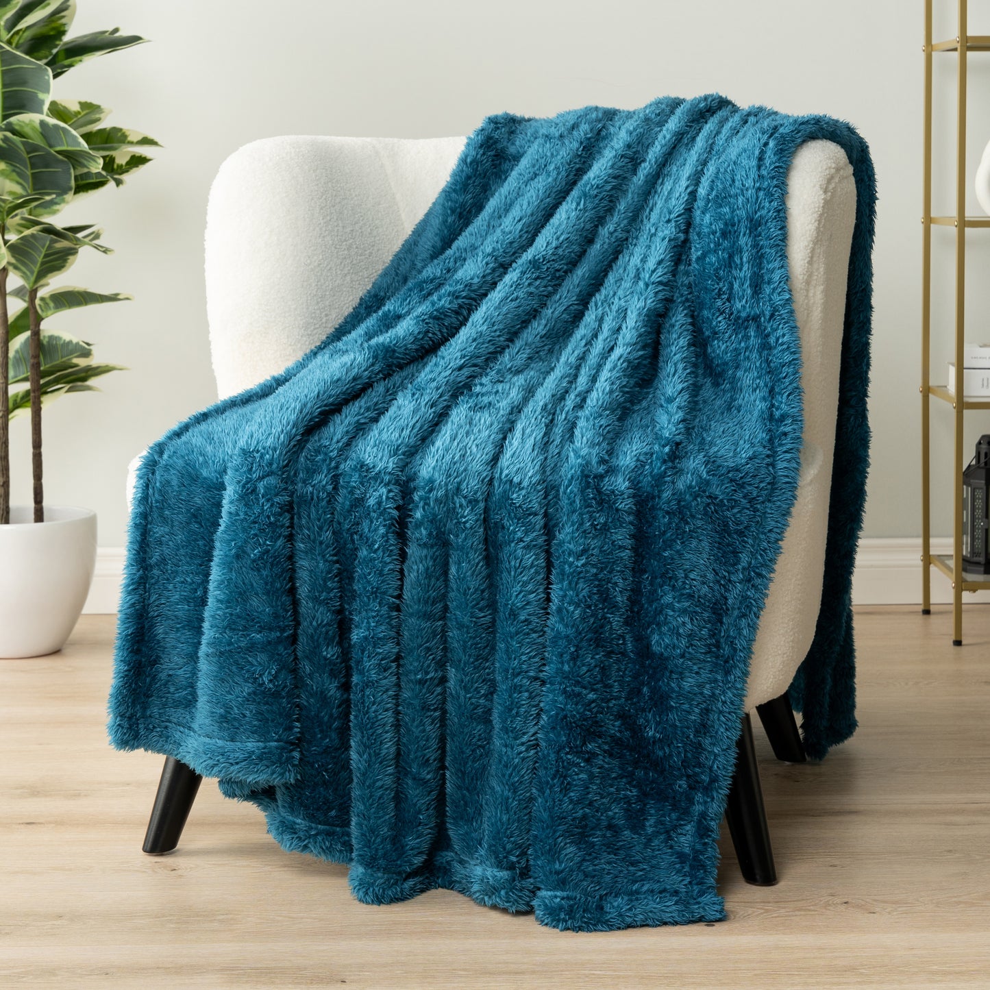 Plush Shaggy Sherpa Blanket
