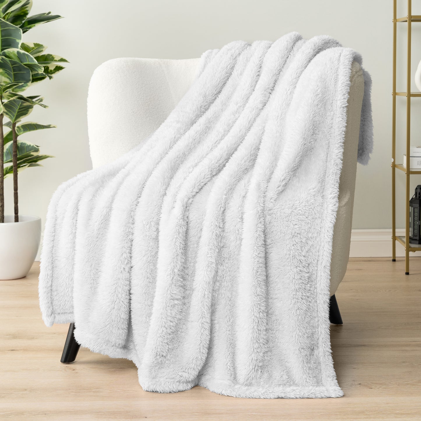 Plush Shaggy Sherpa Blanket