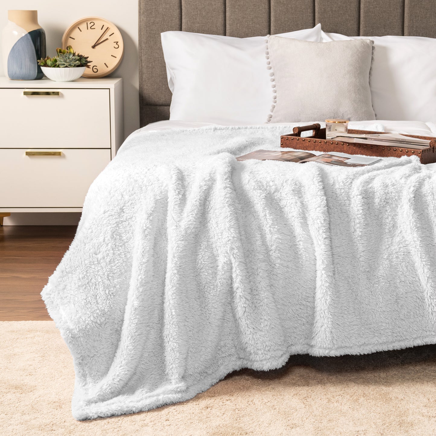 Plush Shaggy Sherpa Blanket