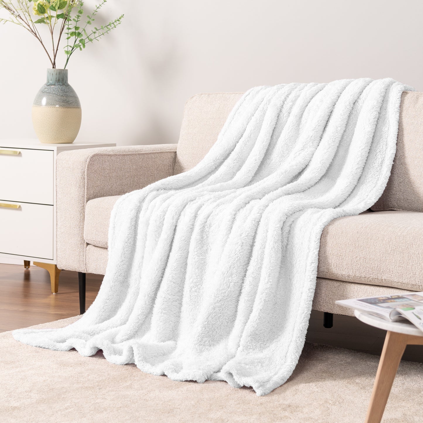 Plush Shaggy Sherpa Blanket