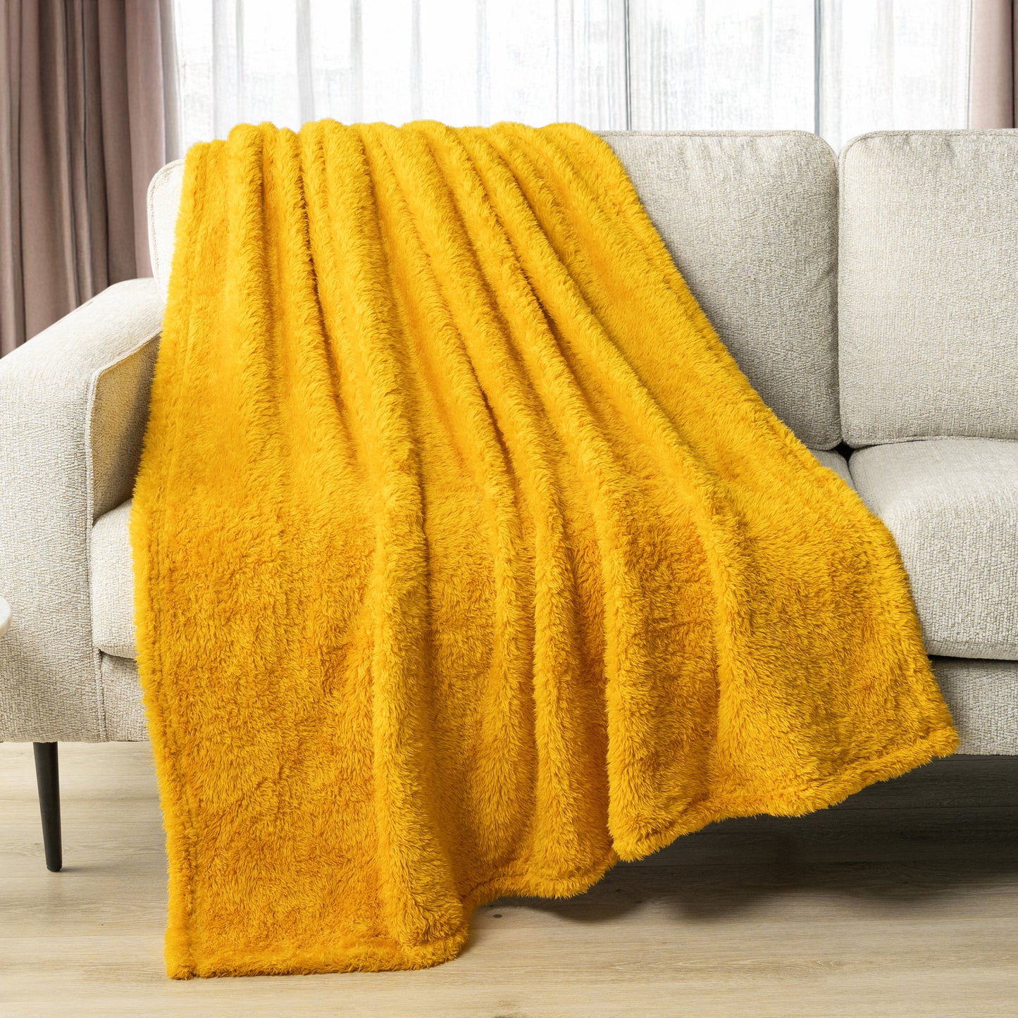 Plush Shaggy Sherpa Blanket
