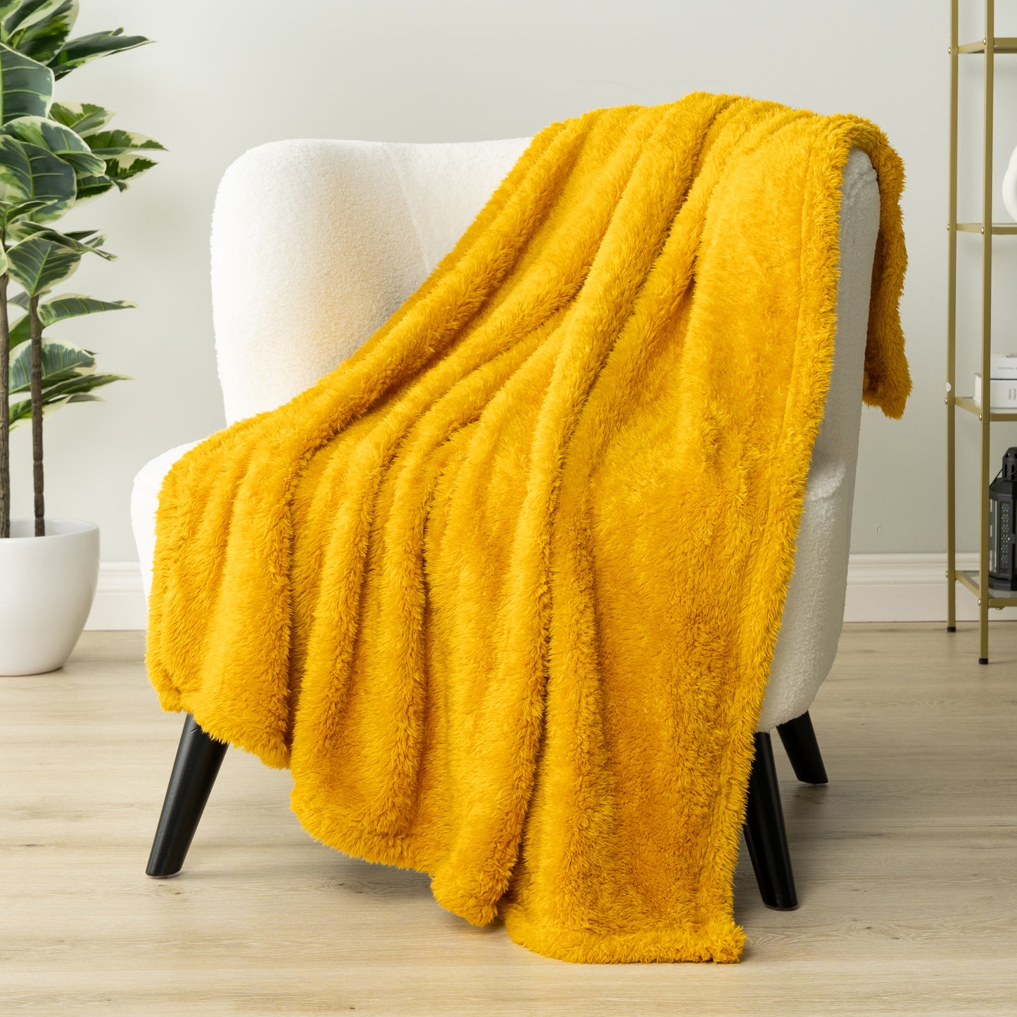Plush Shaggy Sherpa Blanket