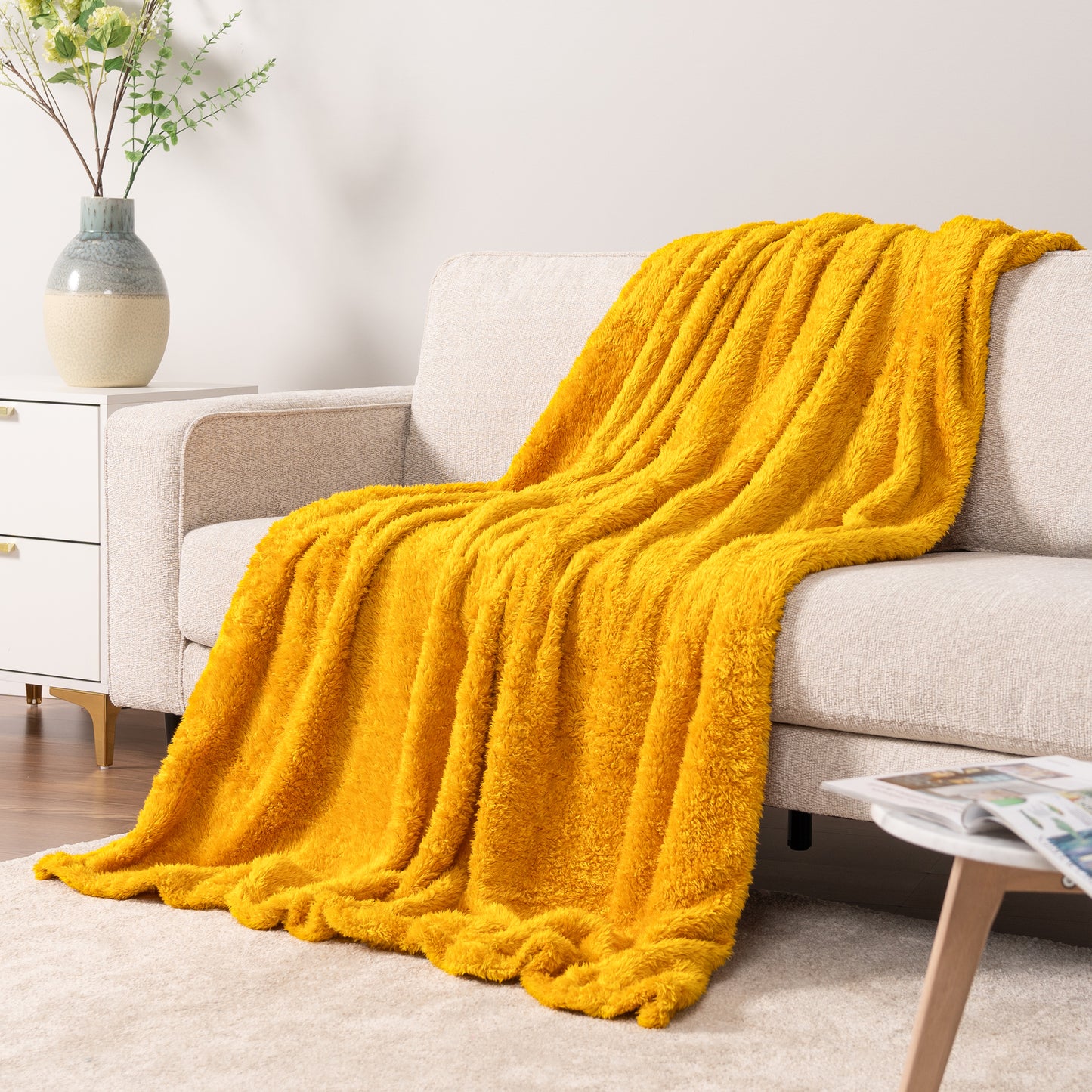 Plush Shaggy Sherpa Blanket