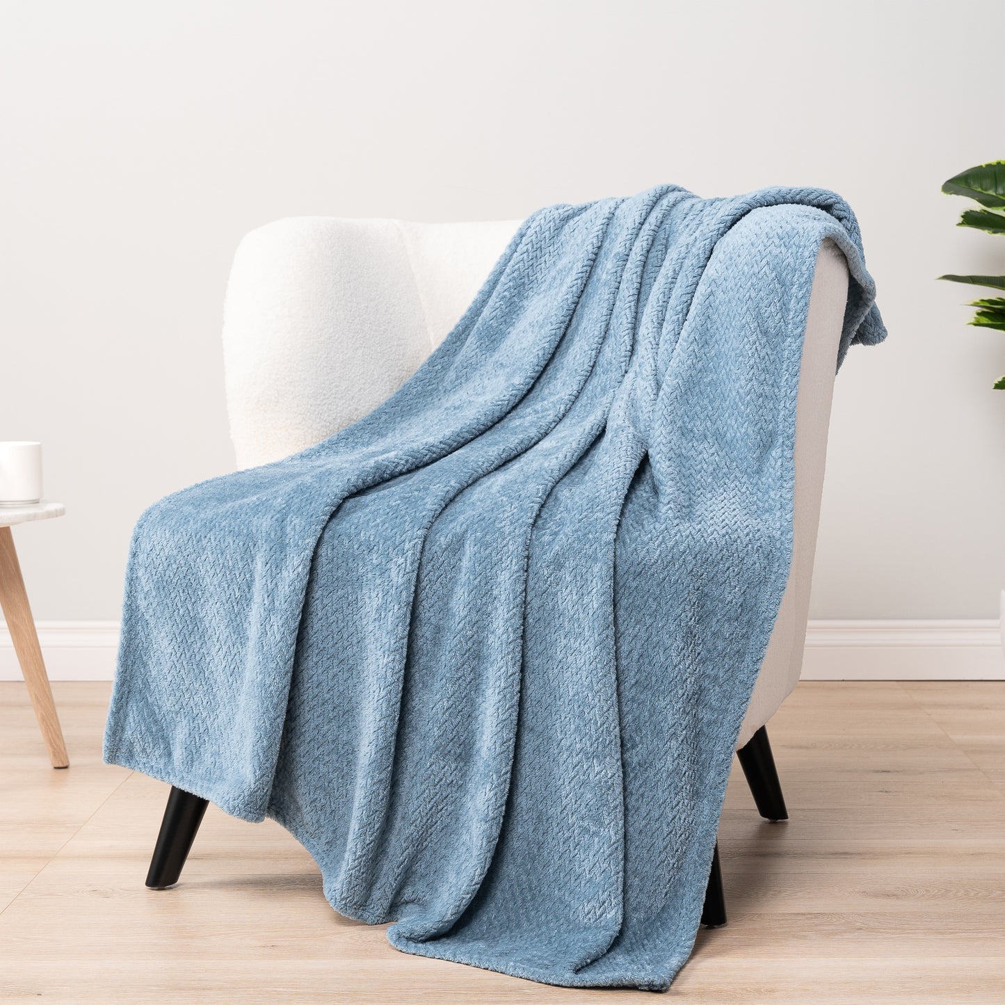 Leaves Textured Fleece Blanket