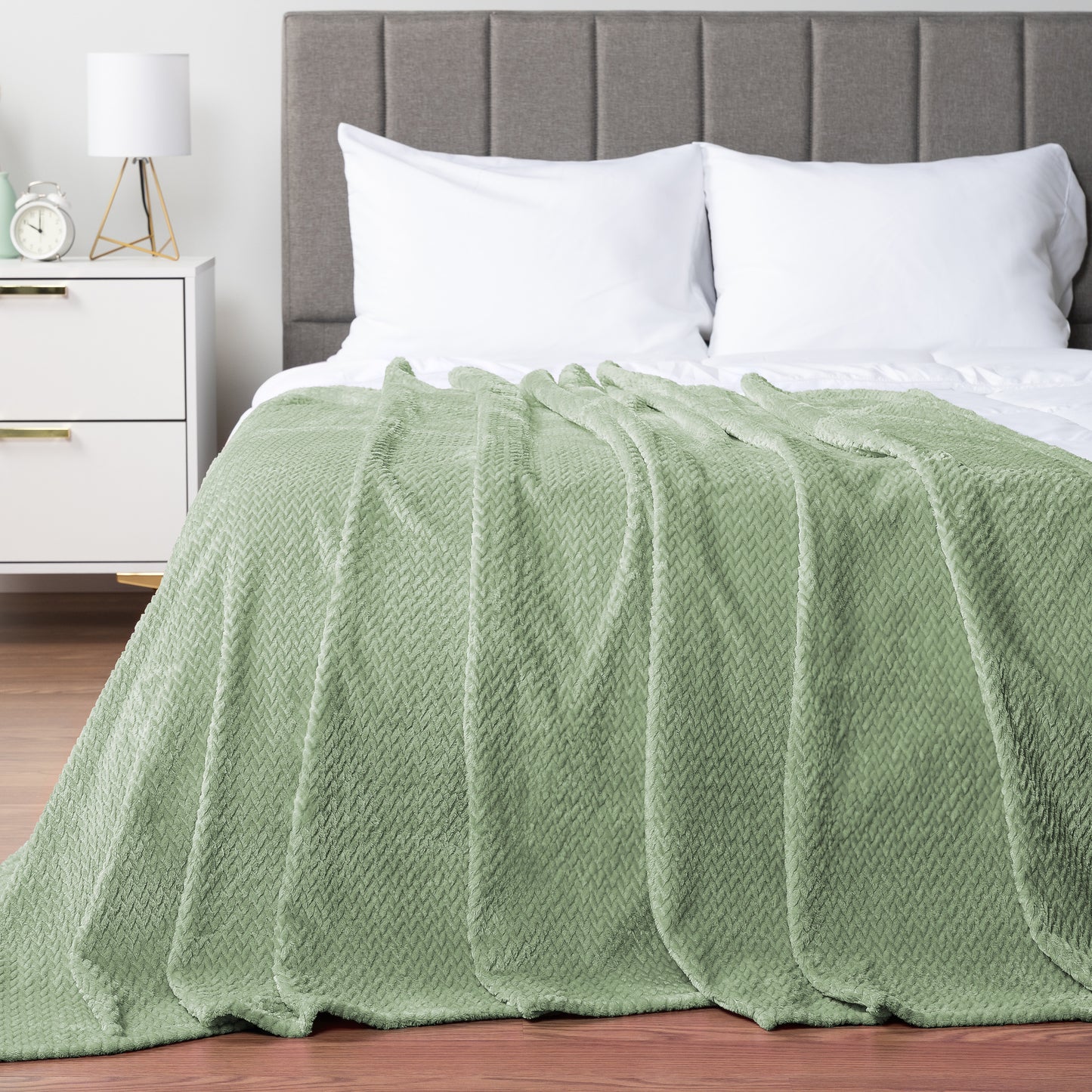 Leaves Textured Fleece Blanket