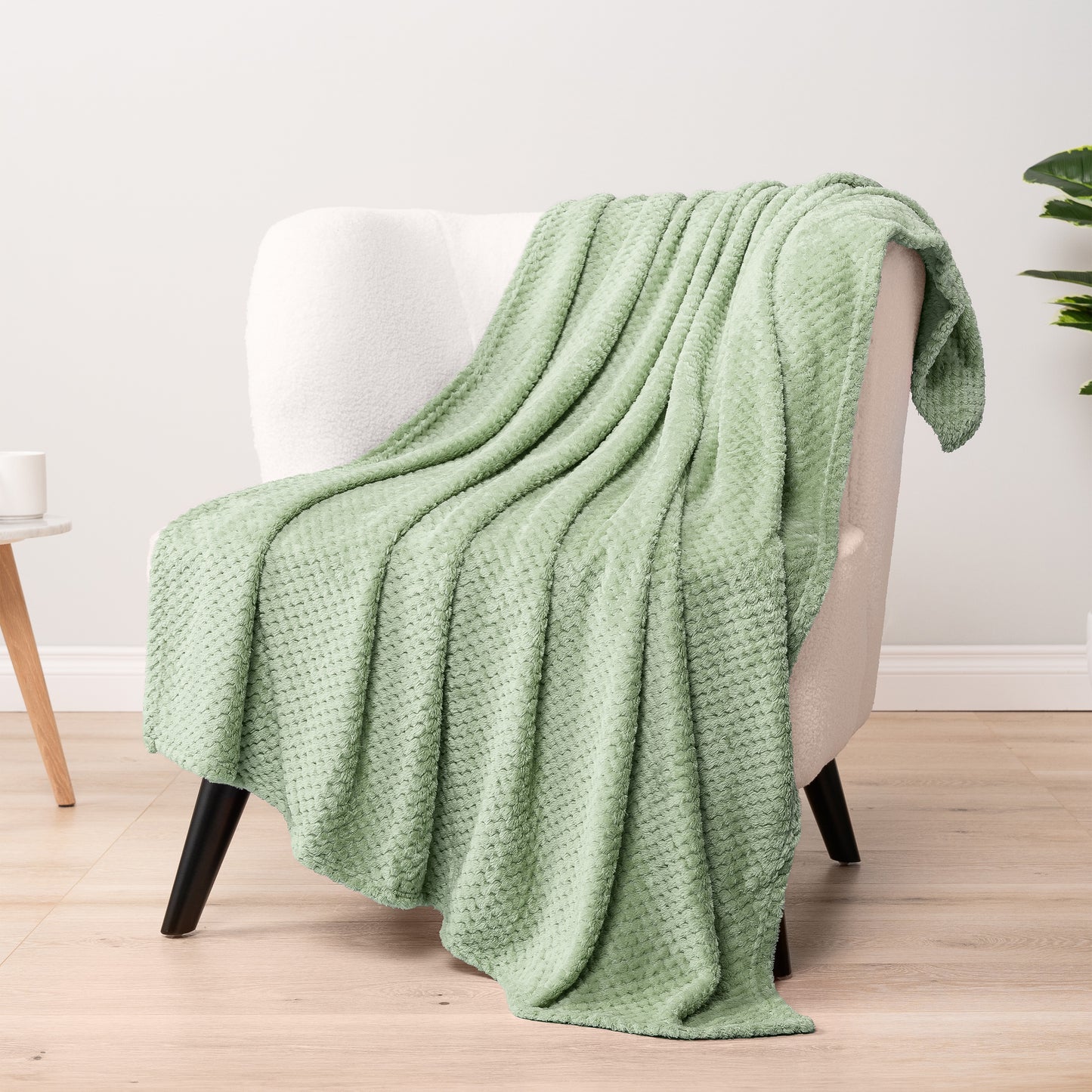 Waffle Textured Fleece Blanket