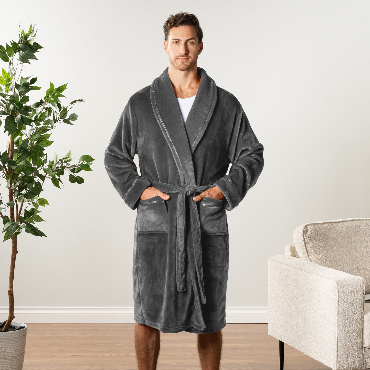 Men's Satin Trim Fleece Robe