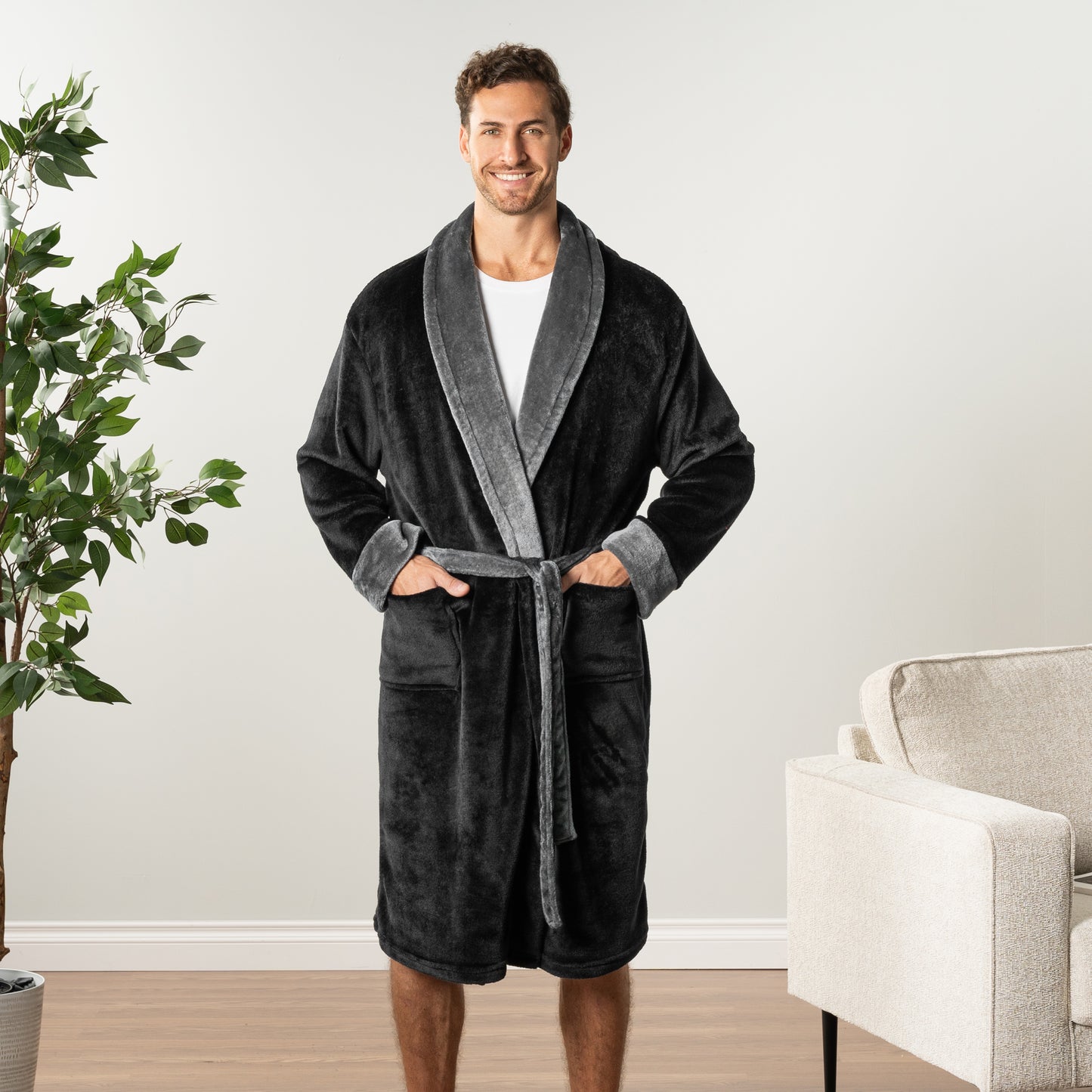 Men's Two-Tone Fleece Robe
