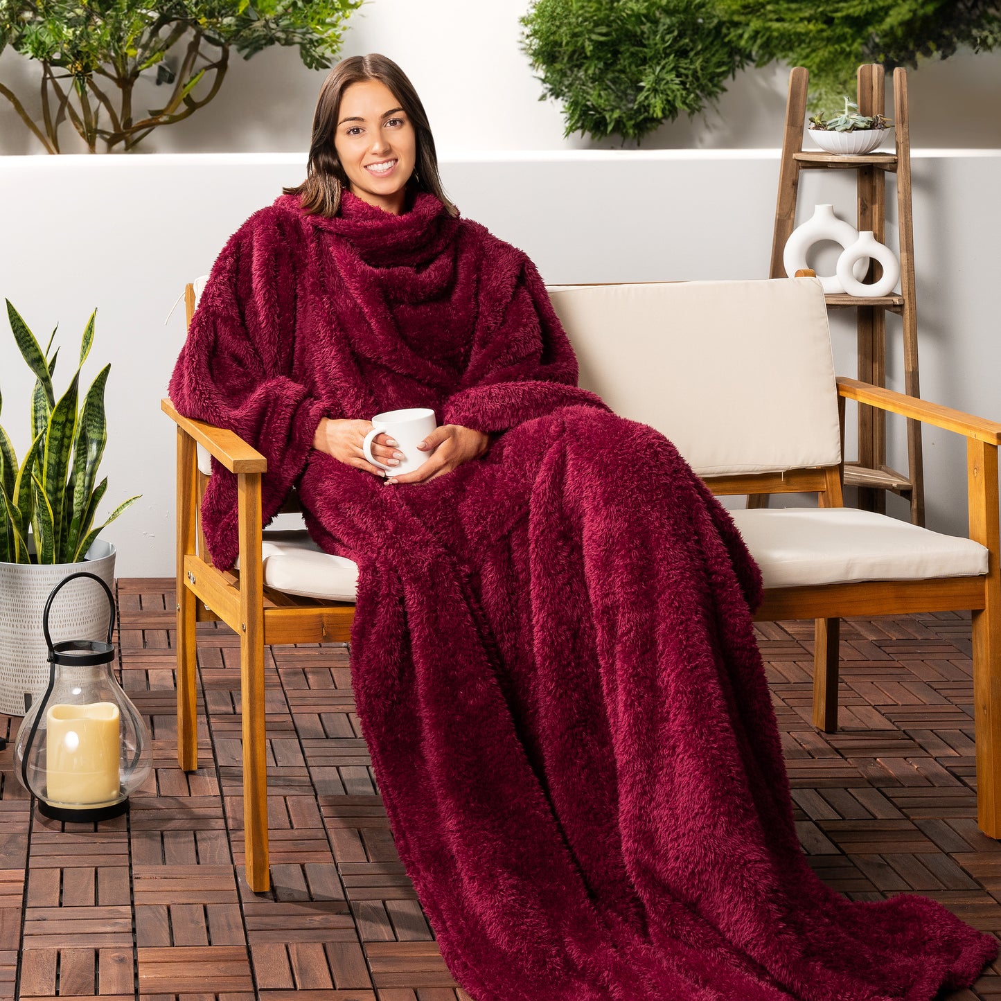 Sherpa Fluffy Blanket with Sleeves