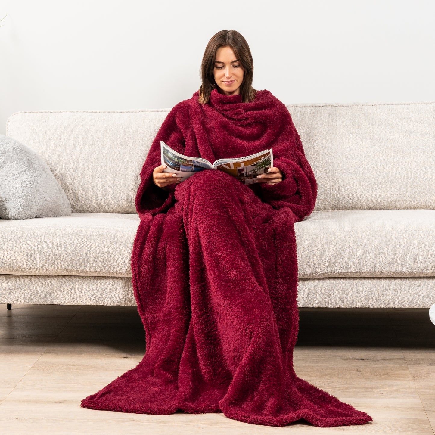 Sherpa Fluffy Blanket with Sleeves