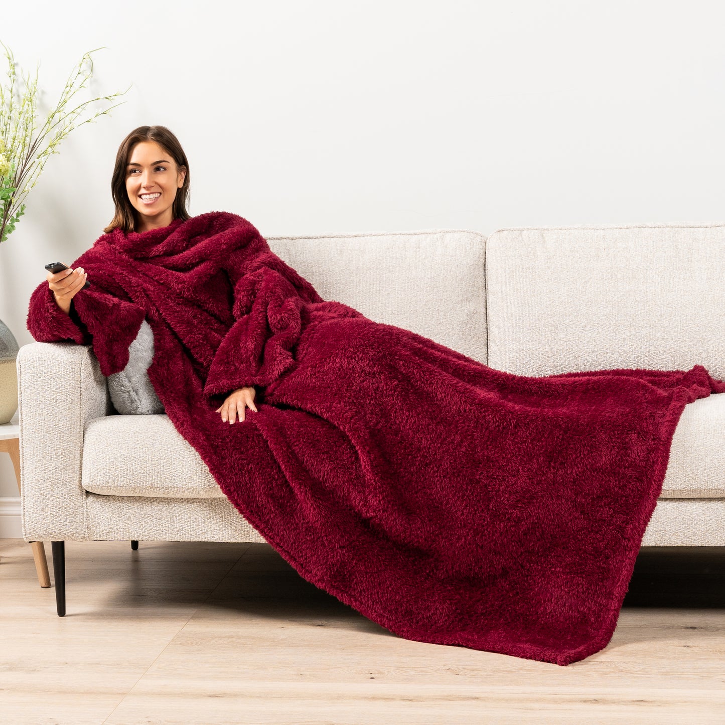 Sherpa Fluffy Blanket with Sleeves