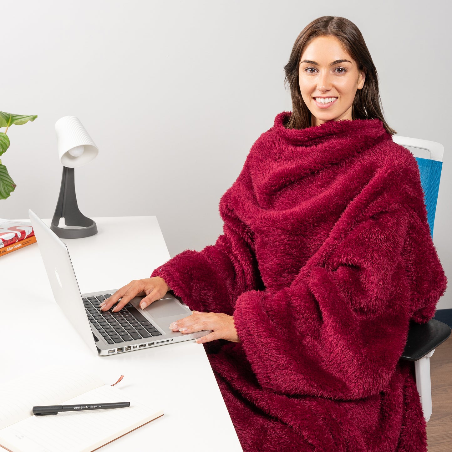 Sherpa Fluffy Blanket with Sleeves