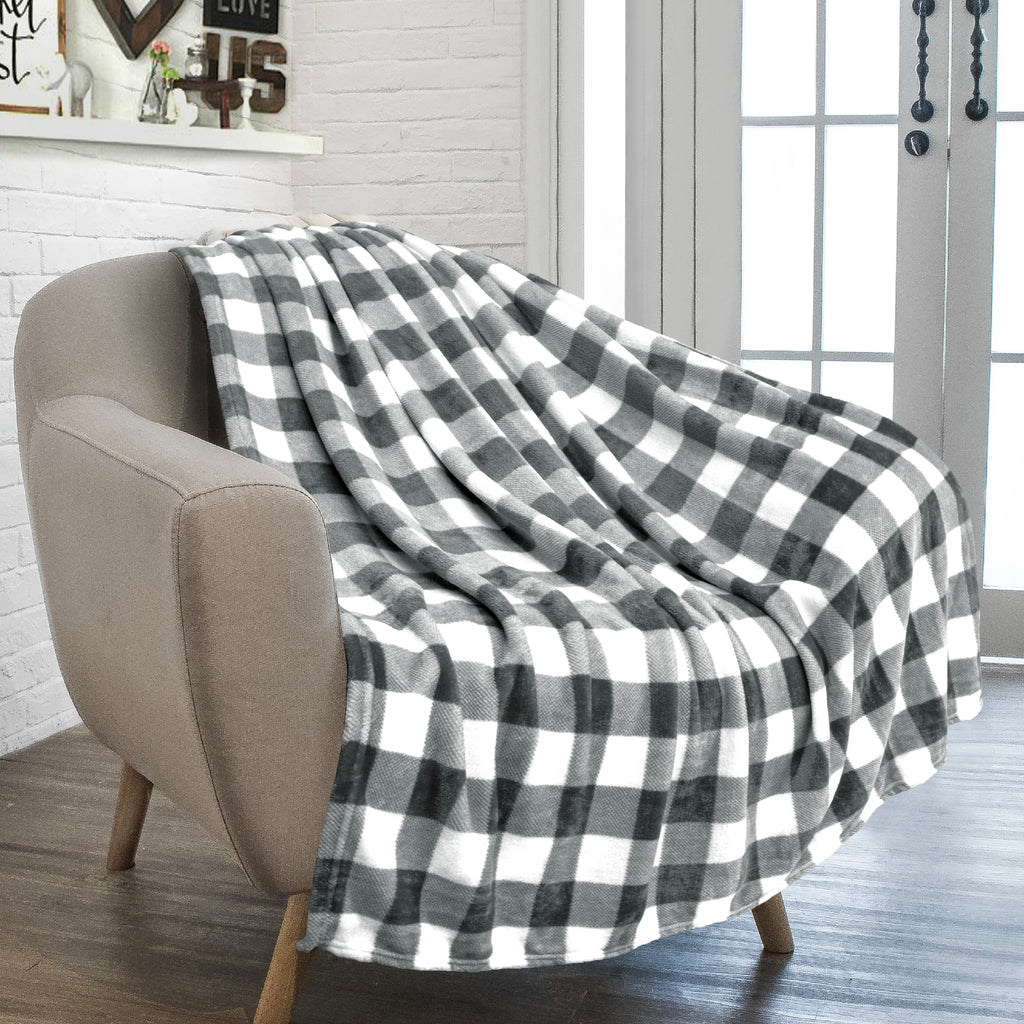 Checkered Fleece Blanket