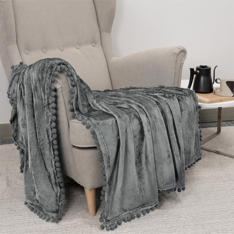 Pom Pom Fringe Throw Blanket