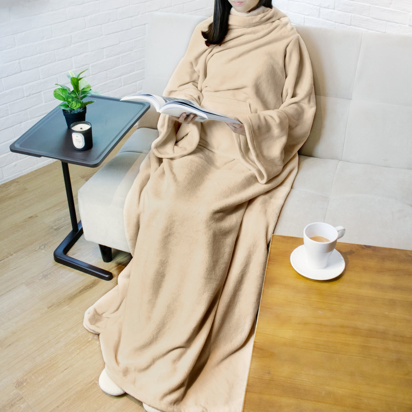 Blanket with Sleeves - Kangaroo Pocket
