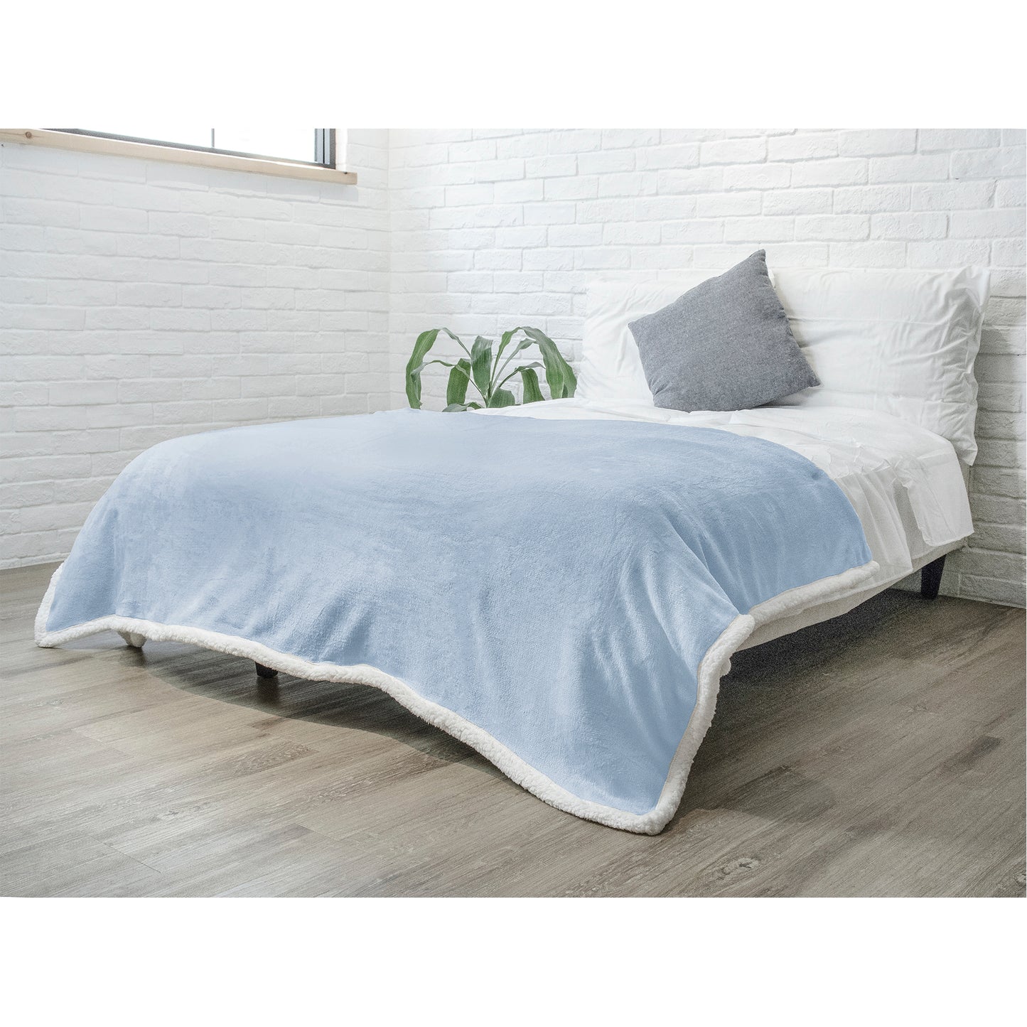 Premium Sherpa Fleece Throw Blanket